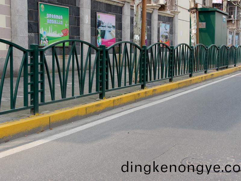 花式道路中间护栏